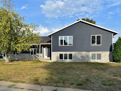 215 Benson Dr, Lewiston, MN, 55952