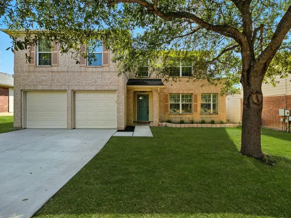3933 Brook Hollow Dr, Schertz, TX 78154