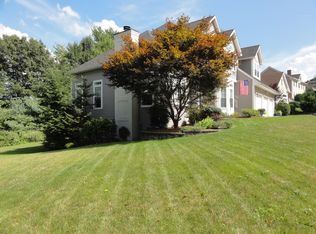 44 Kendall Hill Rd, Leominster, MA 01453