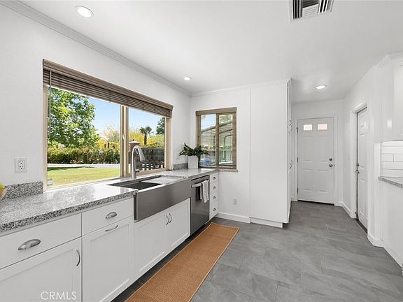 5th image of 2385 Larkfield Pl