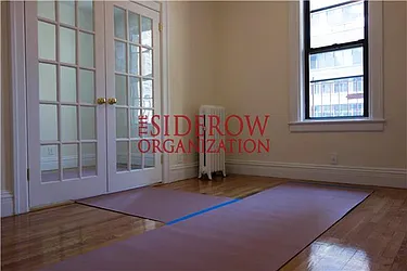 Rented by Siderow Residential Group