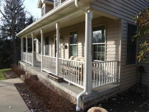 4th image of 208 Bethel Ln