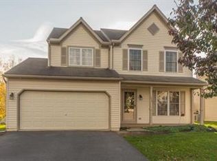 327 Cambridge Ln, Lititz, PA 17543