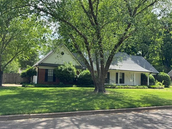 1952 Newfields Rd