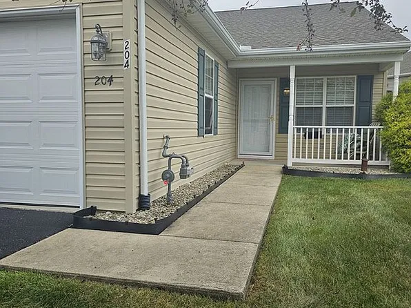 204 Equine Cv, Red Lion, PA 17356