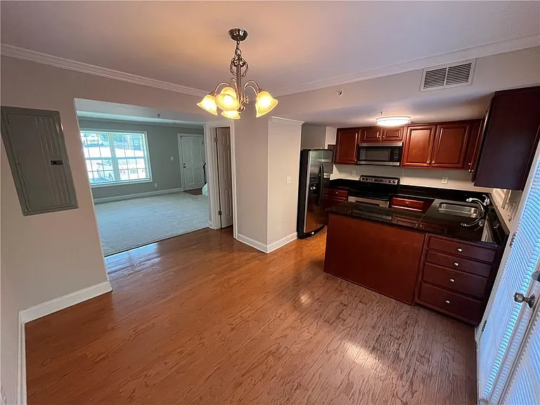16 Villa Ct SE — Photo 4