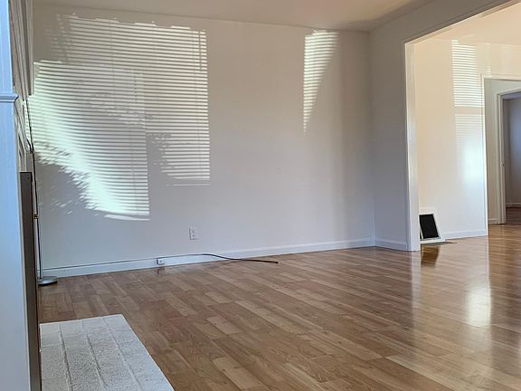 3rd image of 16356 Mateo St
