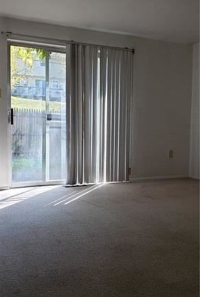 4th image of 969 Academy Heights Dr