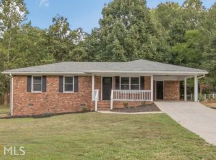 196 Martin Luther King Jr Dr, Winder, GA 30680