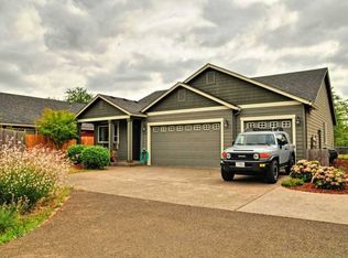 2526 Baines Blvd, Hubbard, OR