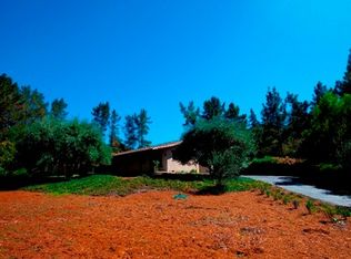13685 La Paloma Rd, Los Altos Hills, CA 94022