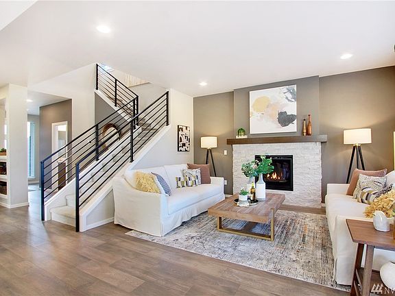 Great Room view:  Photos of another 2273 at another Harbour Homes community. Details and color selections will vary.