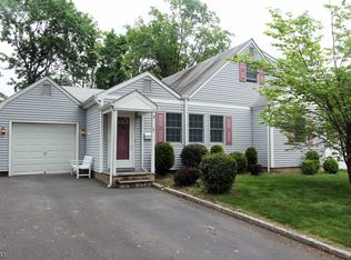 78 Hamilton St, Madison, NJ 07940