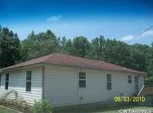 992 Saint Johns Church Rd, Mc Kenzie, TN 38201