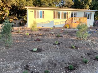 1876 Mountain View Ave, Petaluma, CA 94952