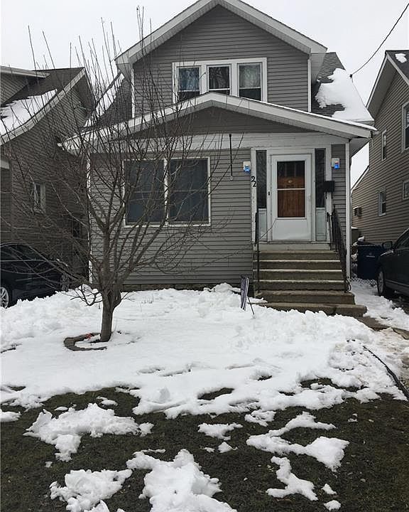 1st image of 92 Unger Ave