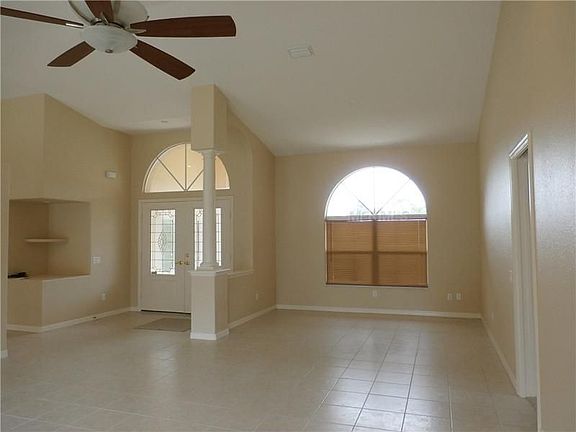 3rd image of 26134 Notre Dame Blvd