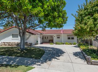 23811 Crosson Dr, Woodland Hills, CA 91367