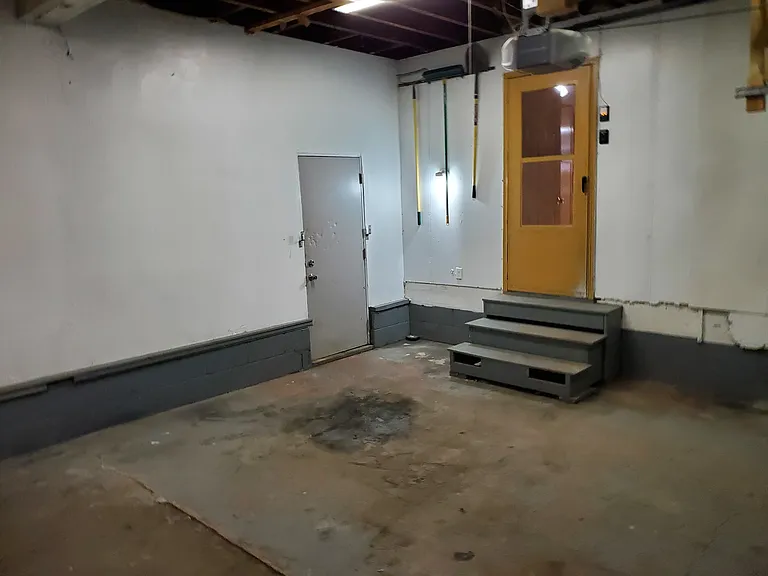 635 Fuller Ave NE — Photo 20