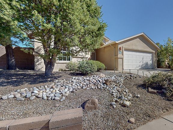 3rd image of 1324 Tarrington Dr NW