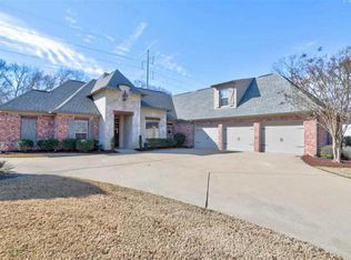 139 Bradshaw Xing, Canton, MS 39046