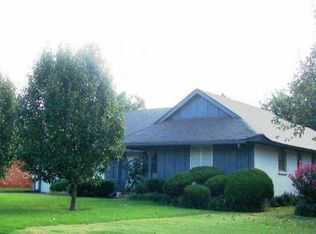 11004 N Greystone, Oklahoma City, OK 73120