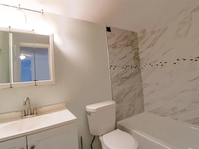 201 Poinsettia Pine Ct #202 — Photo 12