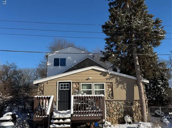 3426 Maple Rdg, Highland, MI 48356