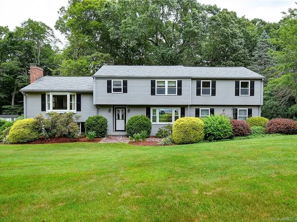 49 Surrey Lane, Glastonbury, CT 06033