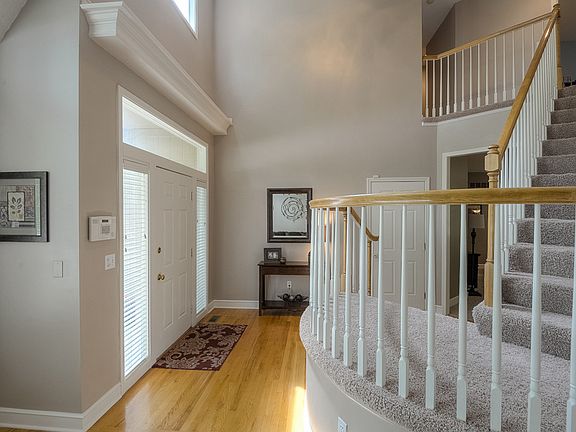 4th image of 6362 Payne St