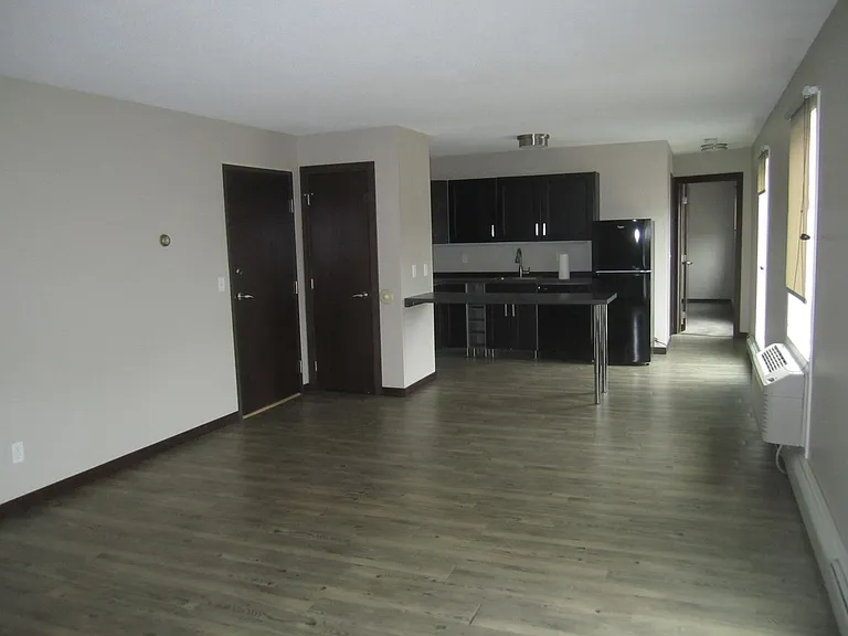 931 Madison Ave — Photo 2