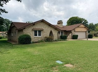 424 Jones St, Siloam Springs, AR 72761