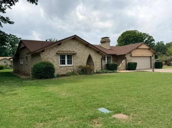 424 Jones St, Siloam Springs, AR 72761