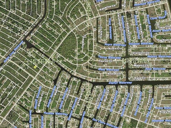 3rd image of 14255 Salvatierra Ln