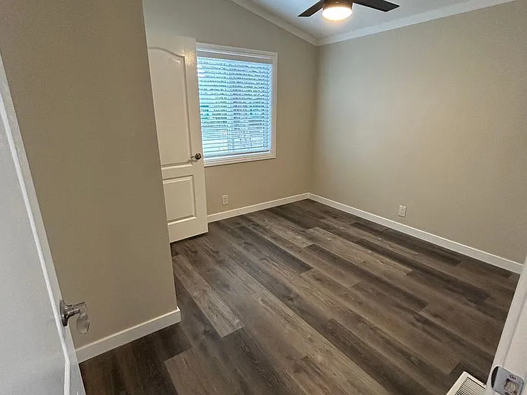 Remodeled Modern 3 Bed/2 Bath National City — Photo 25