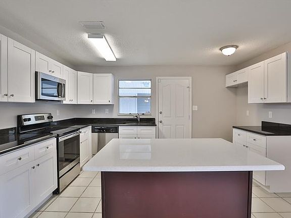 4th image of 4118 Ohio Ave