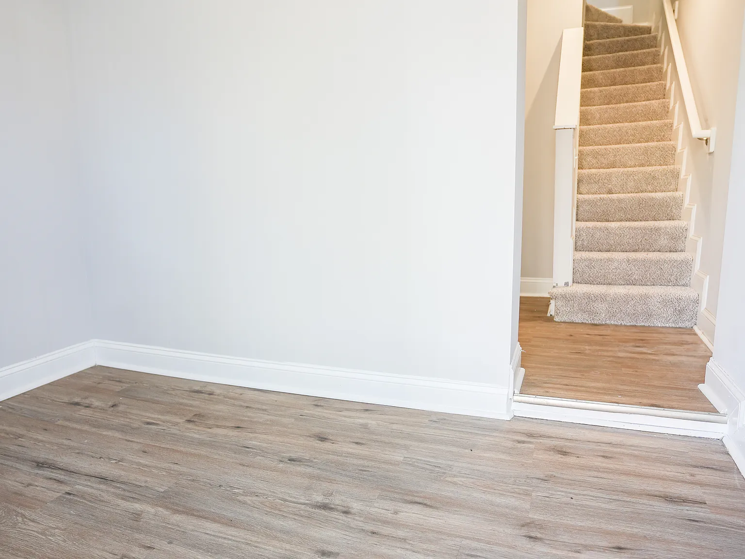 3 bed, 1.5 bath, $1,800 — Photo 3