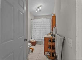 109 Ring St #1, Providence, RI 02909