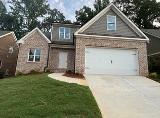 252 Towns Walk Dr, Athens, GA 30606