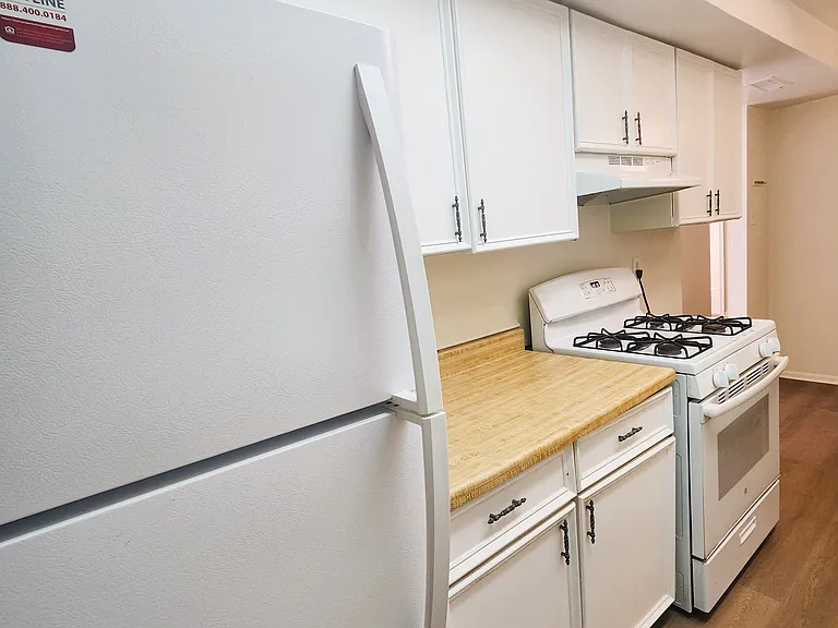 10244 Prince Pl #103 — Photo 9