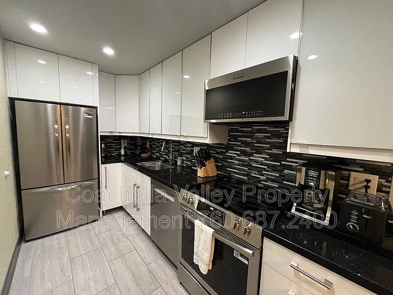 1 bed, 1.0 bath, 589 sqft, $1,695 — Photo 3