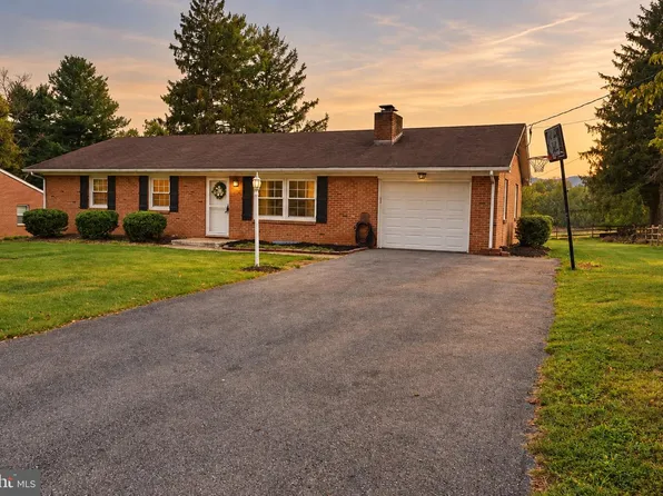 12526 Ashton Rd, Clear Spring, MD 21722