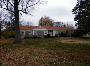2801 Cox Mill Rd, Hopkinsville, KY 42240