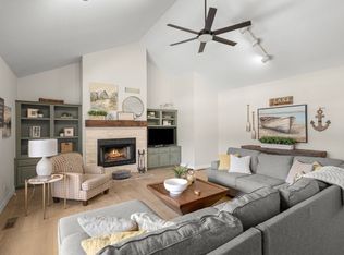 8225 Old White River Rd, Rogers, AR 72756