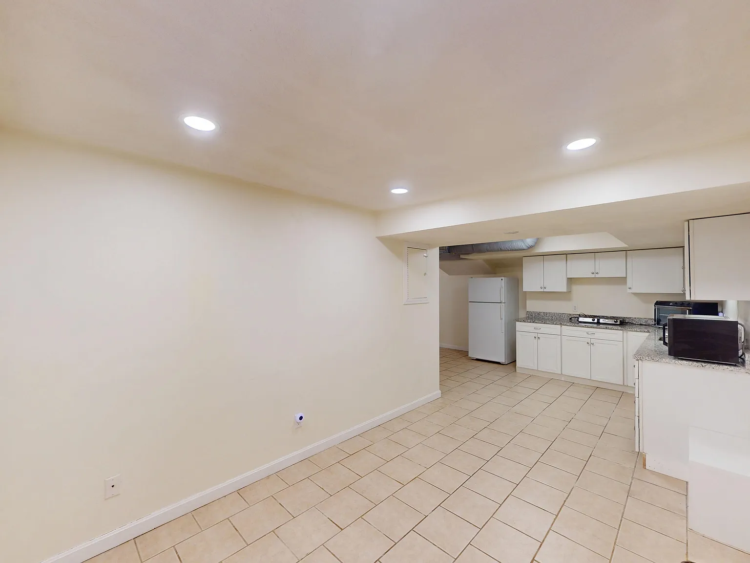 2 bed, 1.0 bath, $2,600 — Photo 1