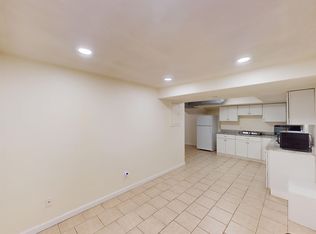 123 Aspinwall Ave #B, Brookline, MA 02446