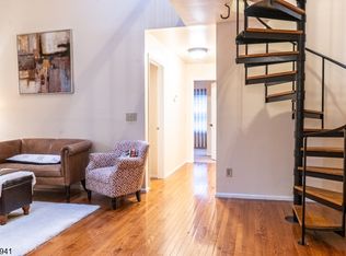 715 Newark Ave, Elizabeth, NJ 07208