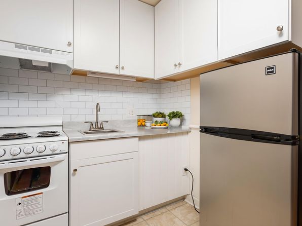 86 Summercrest Ave APT 92