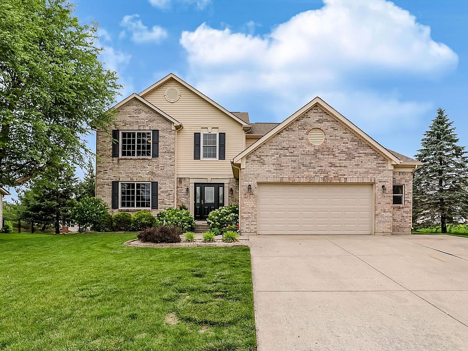1st image of 322 Wakefield Dr E