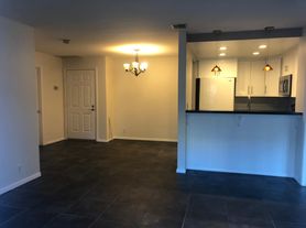 3078 Broadway
